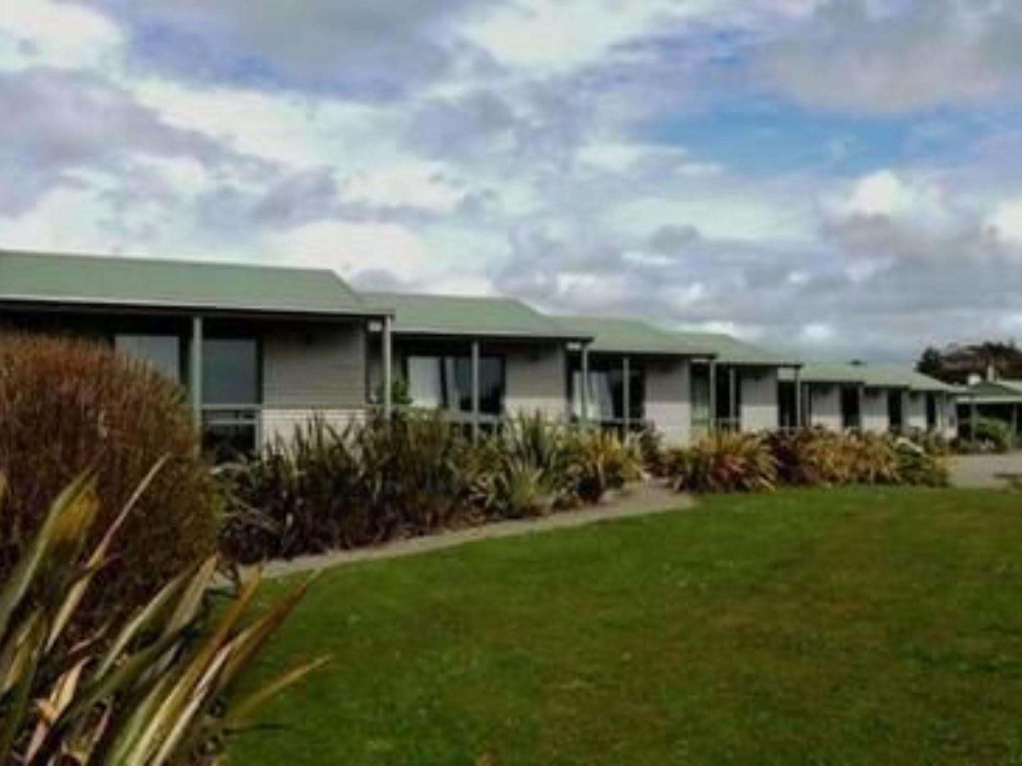 Omau Settlers Lodge Motel Cape Foulwind Exterior foto